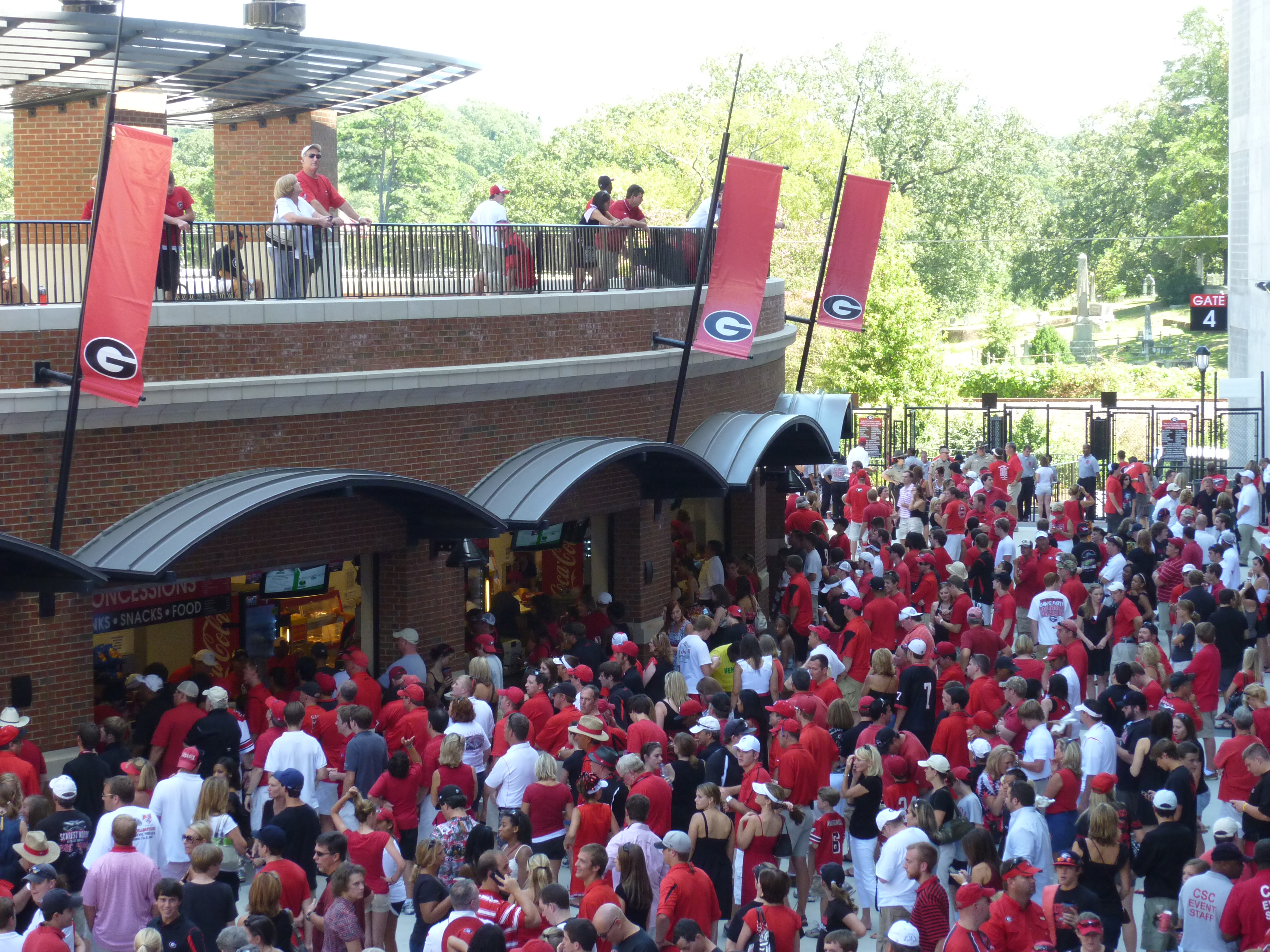 Reed Plaza, First Home Game of 2010 Season