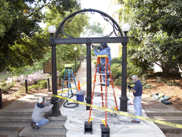 Arch Re-Paint