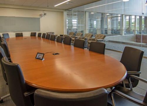 Veterinary Medicine Learning Center Conference Room