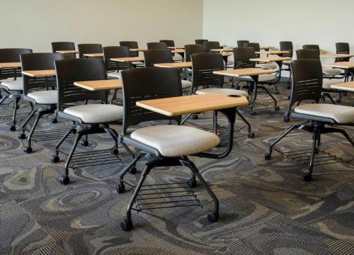 Veterinary Medicine Education Center 40 Student Classroom